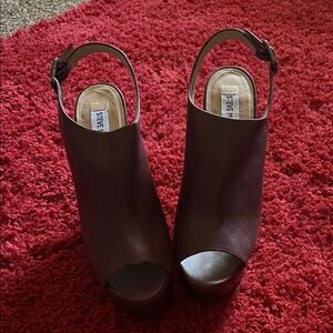 Steve Madden Wine High Heel Peep Toe Heels